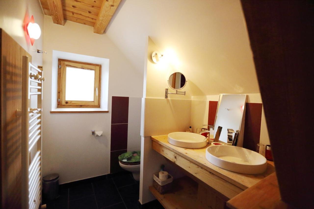 Le Valombre Bed & Breakfast Saint-Pierre-de-Chartreuse Exterior photo